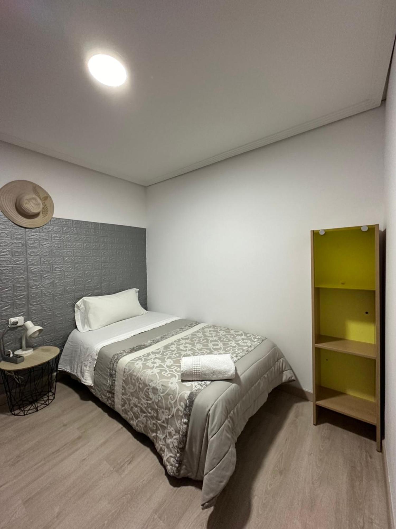 Apartamento Kalea Corazon Urbano Vitoria-Gasteiz Exterior foto