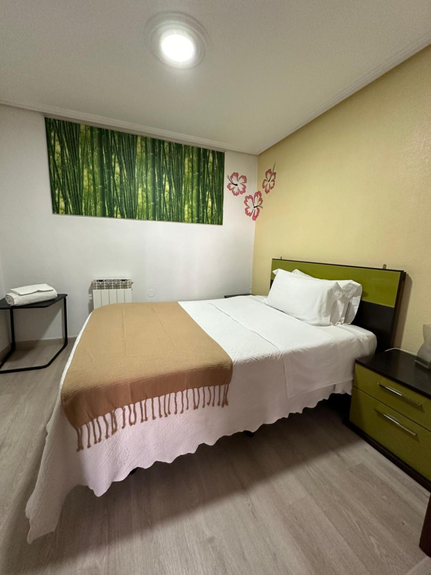 Apartamento Kalea Corazon Urbano Vitoria-Gasteiz Exterior foto